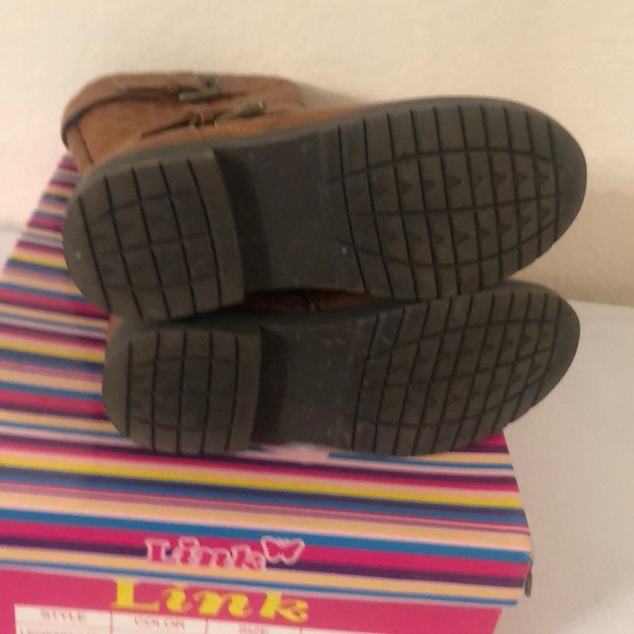 Girls boots - Picture 8 of 11